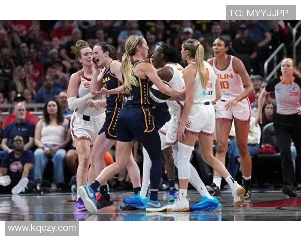 2018年WNBA季后赛太阳队与风暴队的激烈对决回顾与精彩瞬间分析