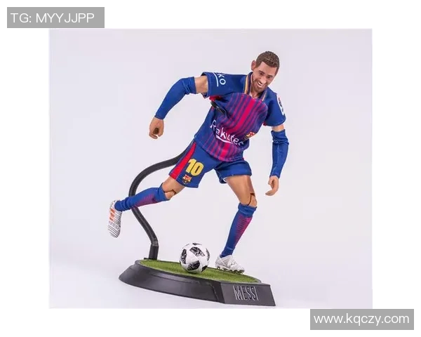 新品足球明星手办图片大全展示球迷必备的精美收藏品推荐与解析