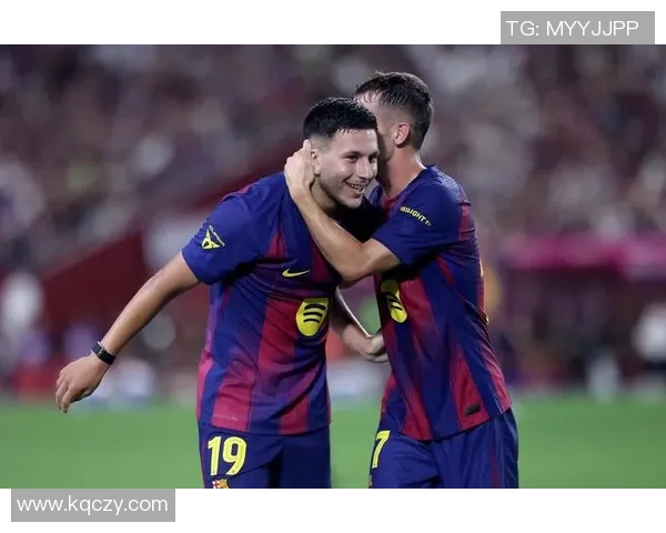 能与足球明星亲密接触的人究竟是谁揭秘他们背后的故事与关系